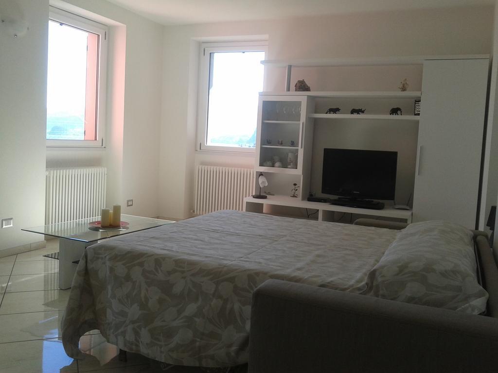 Casa Azalea Villa San Siro  Ruang foto