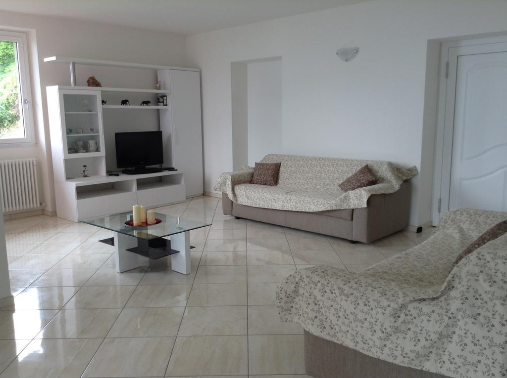 Casa Azalea Villa San Siro  Ruang foto